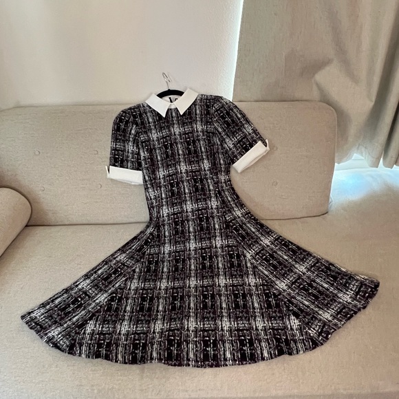 Dkny Dresses & Skirts - DKNY Black, white and purple plaid dress!